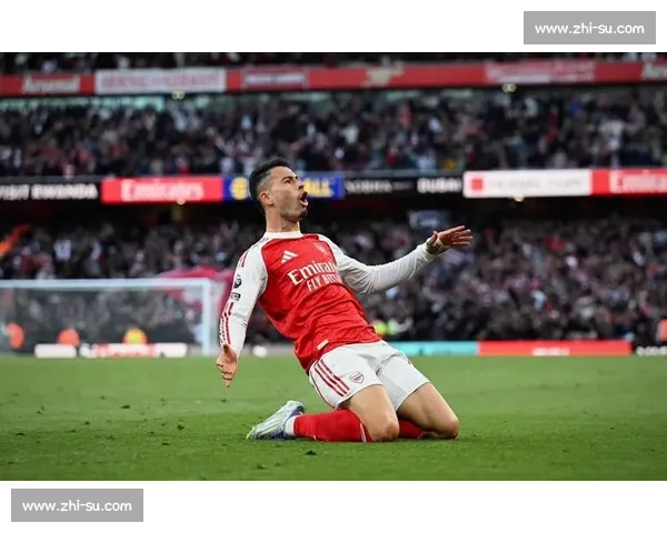 马丁内利点破英超真相:登顶易,守冠难